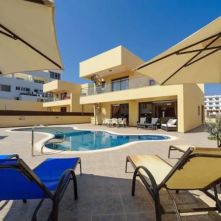 Aparthotel Artemis Protaras