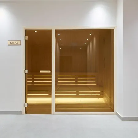 Maris Grand Lejlighedshotel 3*