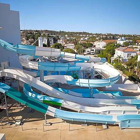 Hotel Maris Grand Waterpark 4*