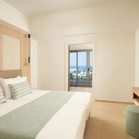 Maris Grand Waterpark 4* Protaras