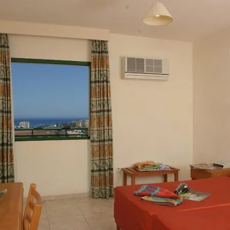 Hotel Maris Grand Waterpark Protaras