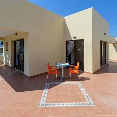 Maris Grand Aparthotel 3*
