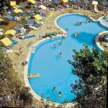 Maris Grand Waterpark Hotel