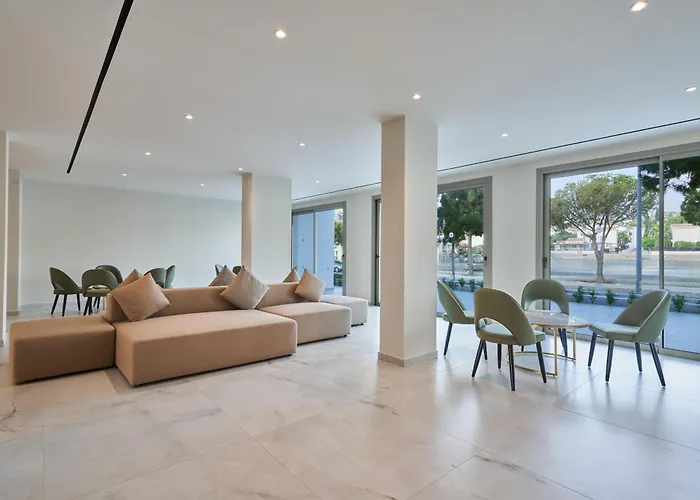 Maris Grand Waterpark Hotel Protaras