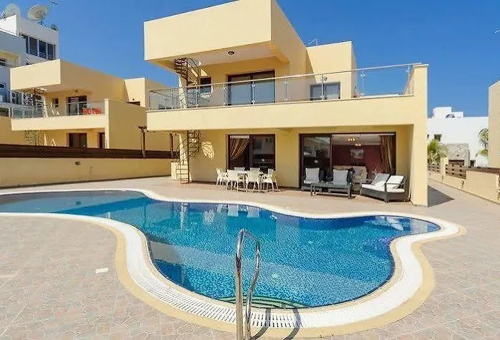 Maris Grand Waterpark Protaras