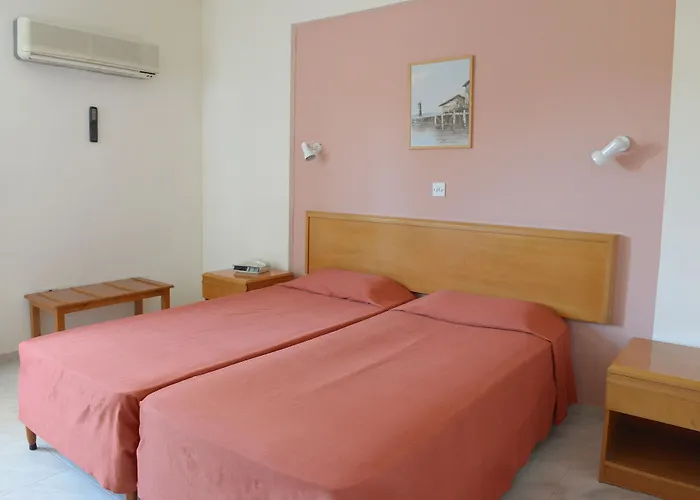 Maris Grand Waterpark ホテル プロタラス